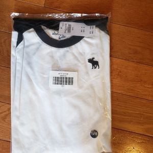 Abercrombie long sleeve shirts